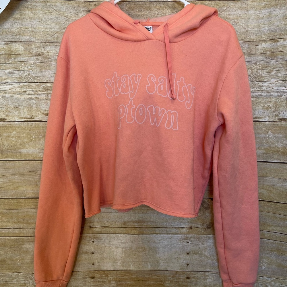 Stay salty p town cropped sweatshirt 🛍